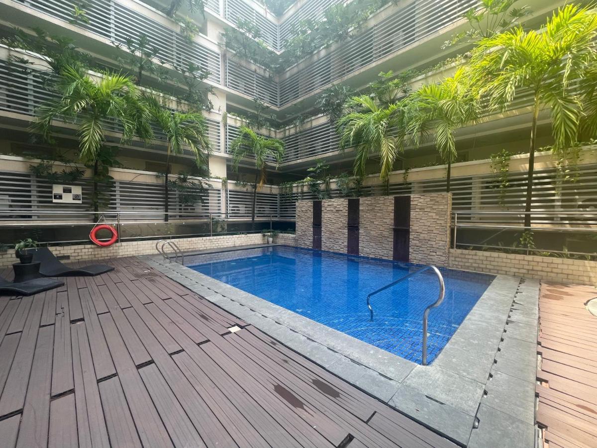 4J North Wing - 150 Newport Boulevard, Near Terminal3 Airport Manila Exterior photo